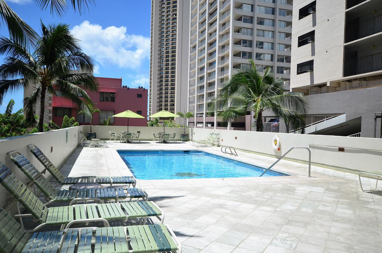 Waikiki Park Heights Aparthotel Honolulu Bagian luar foto